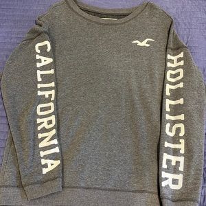 Hollister Gray Crewneck sweatshirt